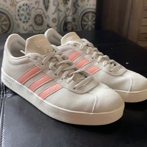 Women’s Adidas VL Court 2.0